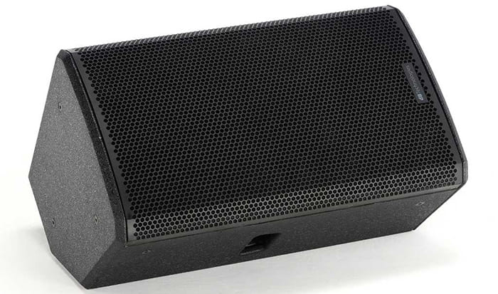Loa DB Technologies LVX 12 chơi được nhiều loại nhạc