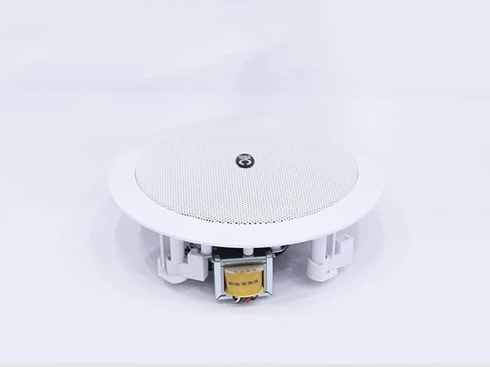 Loa âm trần 10W có kích thước cũng rất nhỏ gọn, phù hợp với nhiều không gian Loa âm trần 10W có kích thước cũng rất nhỏ gọn, phù hợp với nhiều không gian